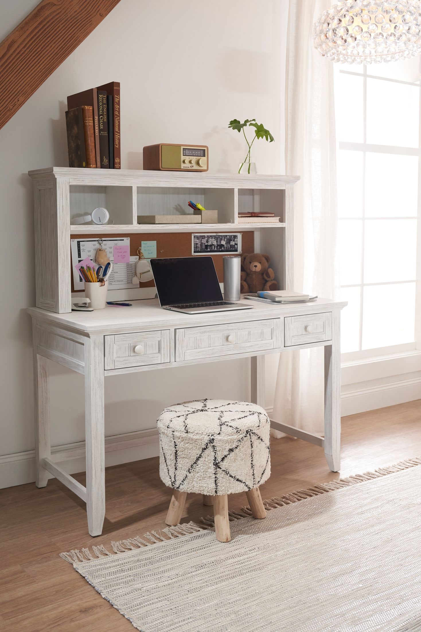 sidney desk and hutch